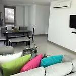 Hermoso Apartamento Vacacional De Lujo Con Vista Al Mar